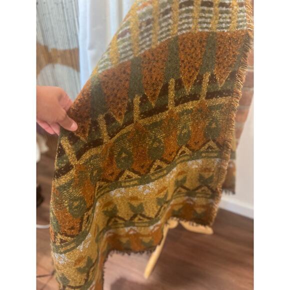 Zara Large Jacquard Blanket Scarf - Picture 5 of 9